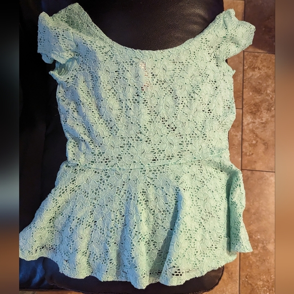 No Boundaries Women's Medium 7-9 Bright Teal Blue Lace Short Sleeve Peplum Top - Picture 11 of 12